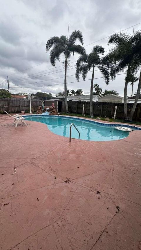 4390 NW 4th Ct Coconut Creek FL 33066