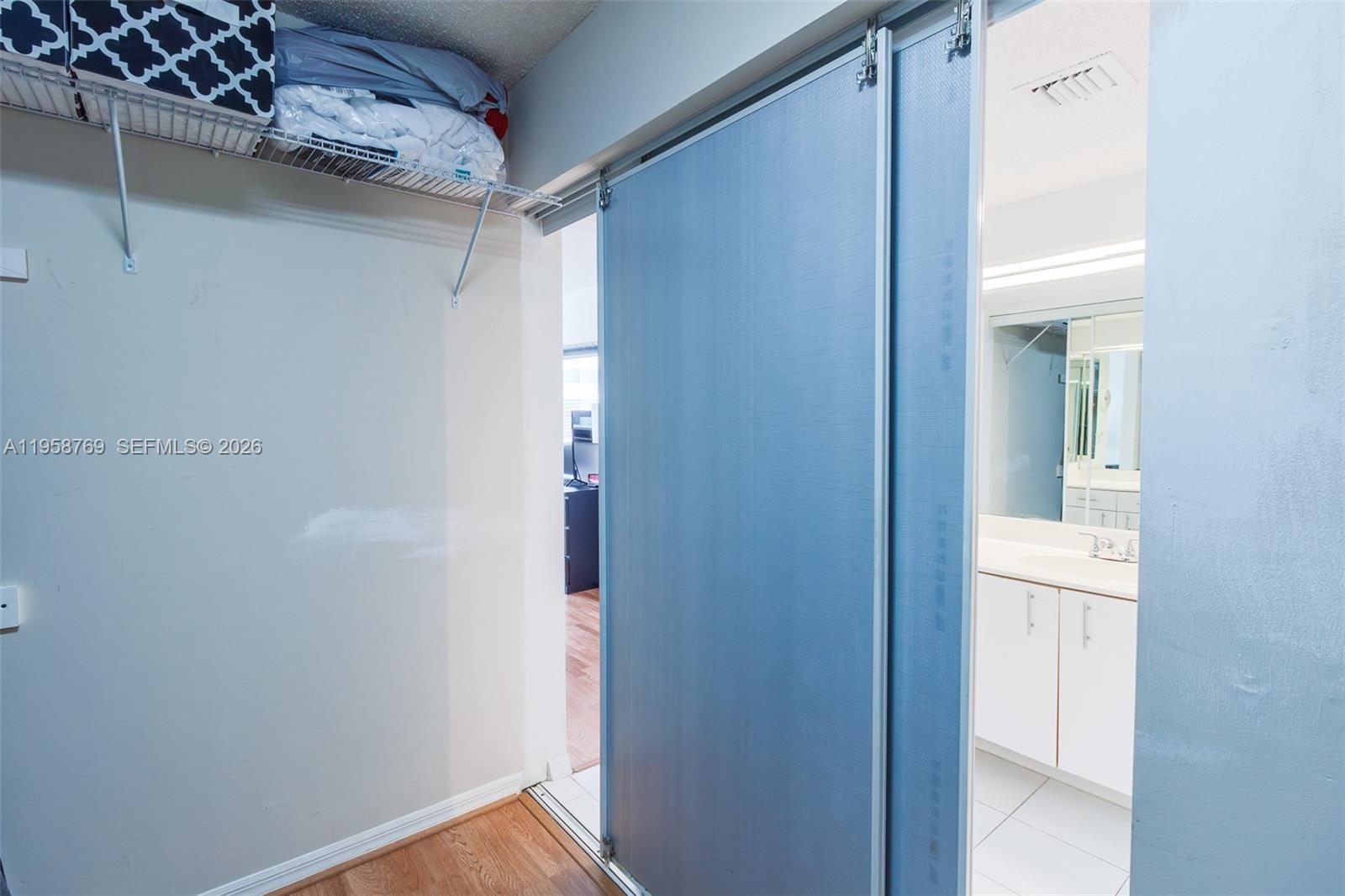 TRENT CONDOMINIUM G - Residential