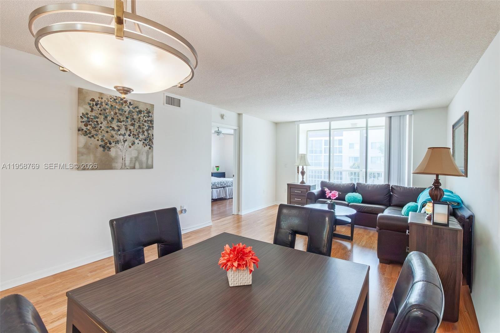 TRENT CONDOMINIUM G - Residential