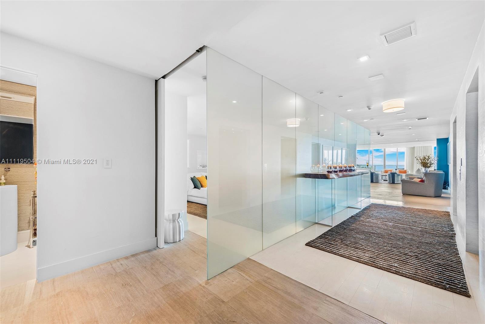 OCEAN HOUSE CONDO - Residential