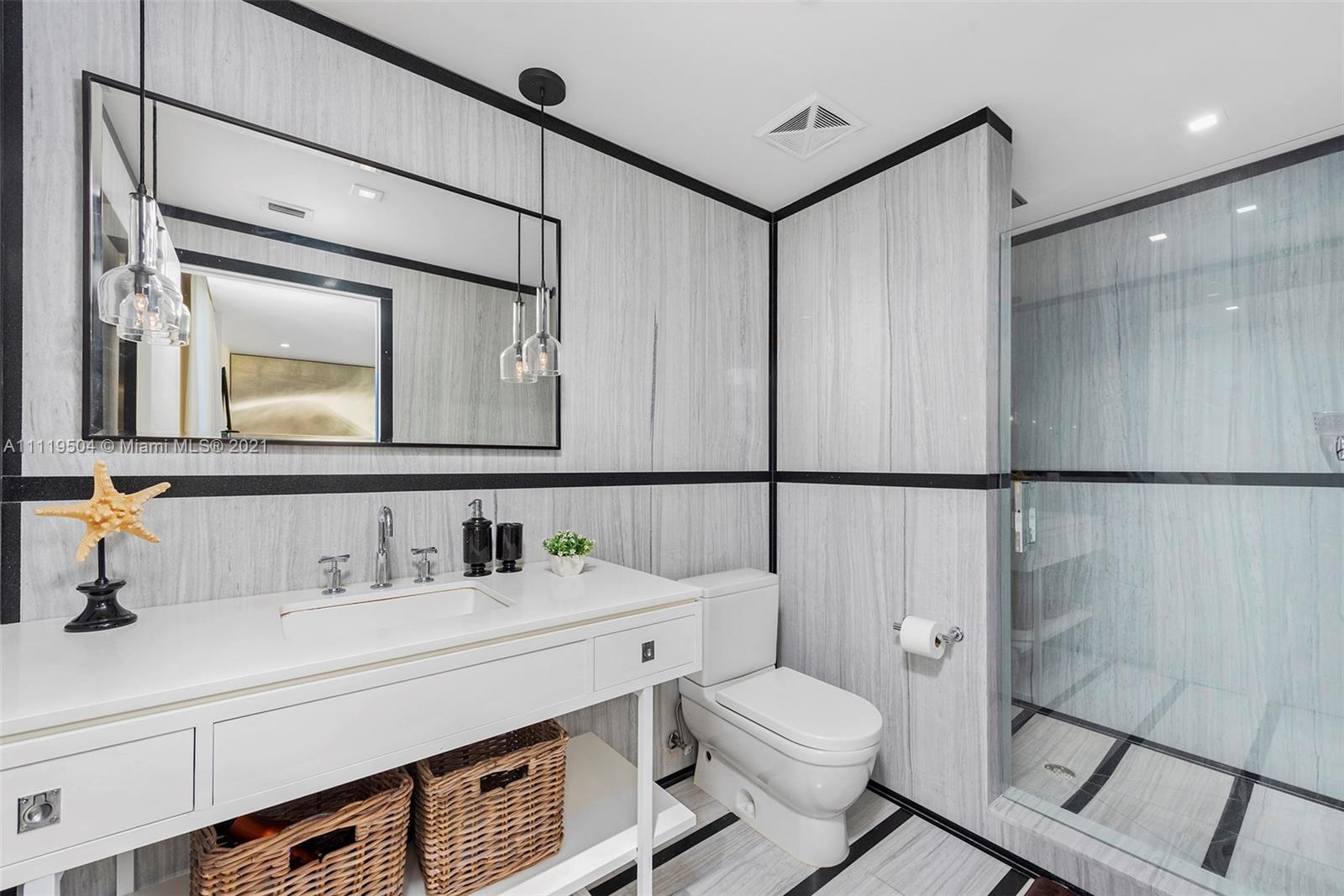 OCEAN HOUSE CONDO - Residential