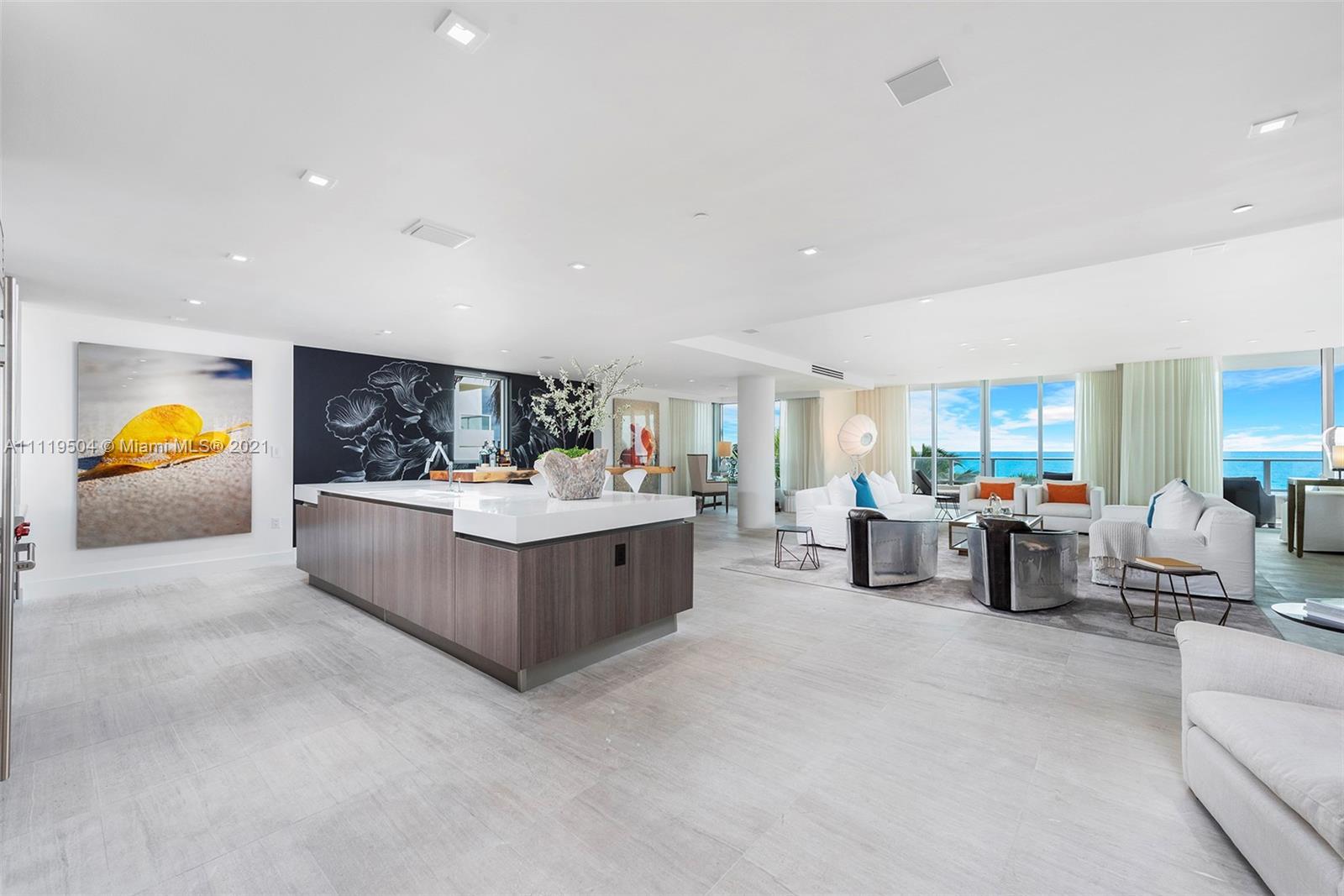 OCEAN HOUSE CONDO - Residential