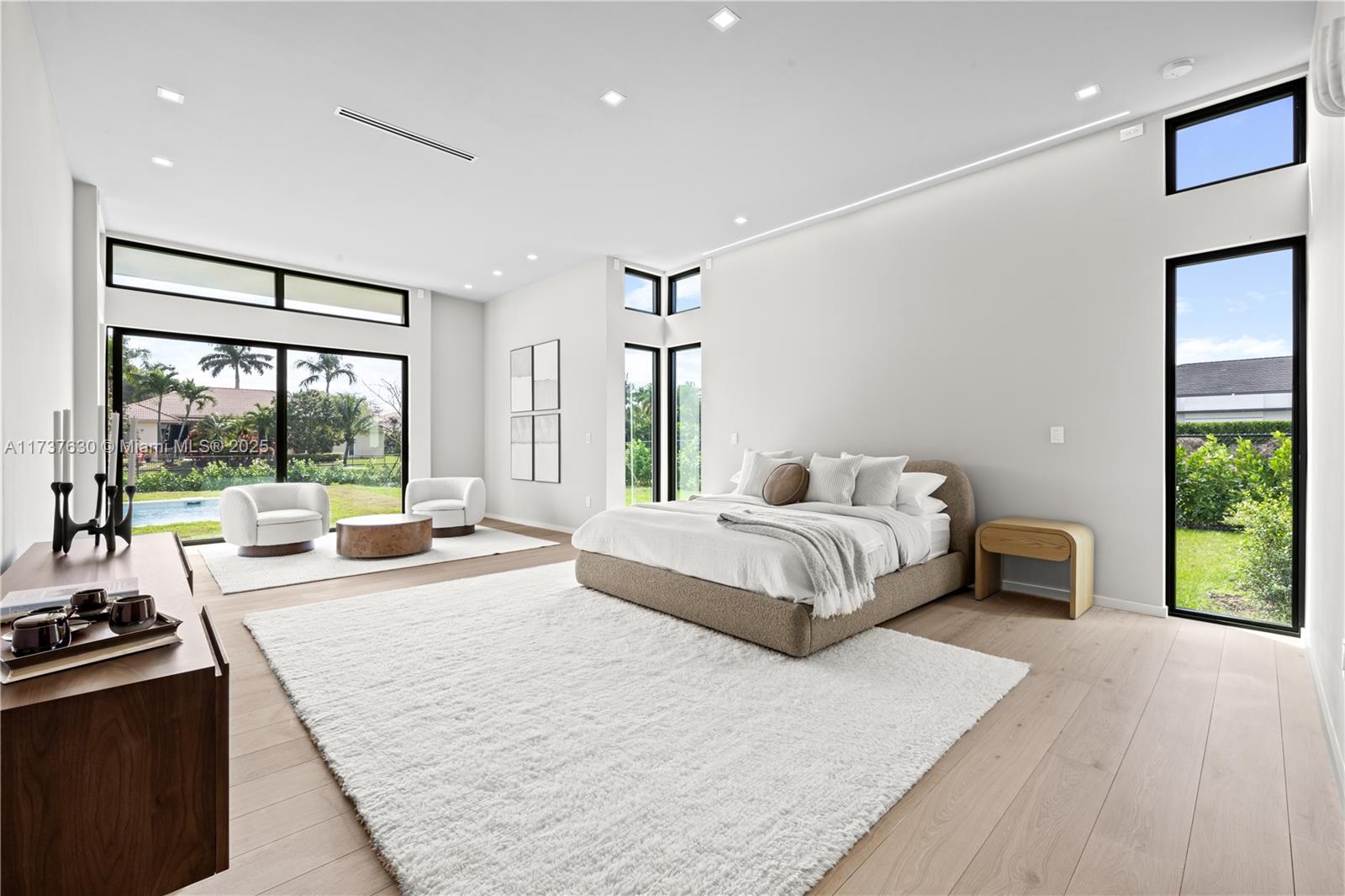 OAK PARK - Residential
