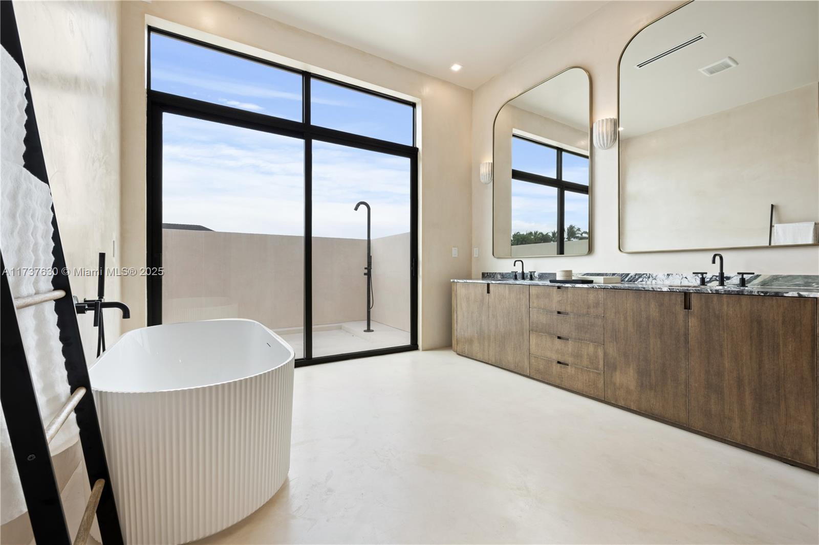 OAK PARK - Residential