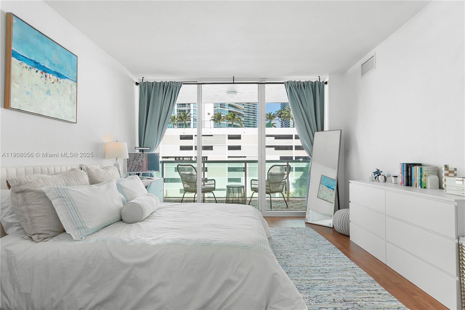 MOON BAY OF MIAMI CONDO - Residential Lease