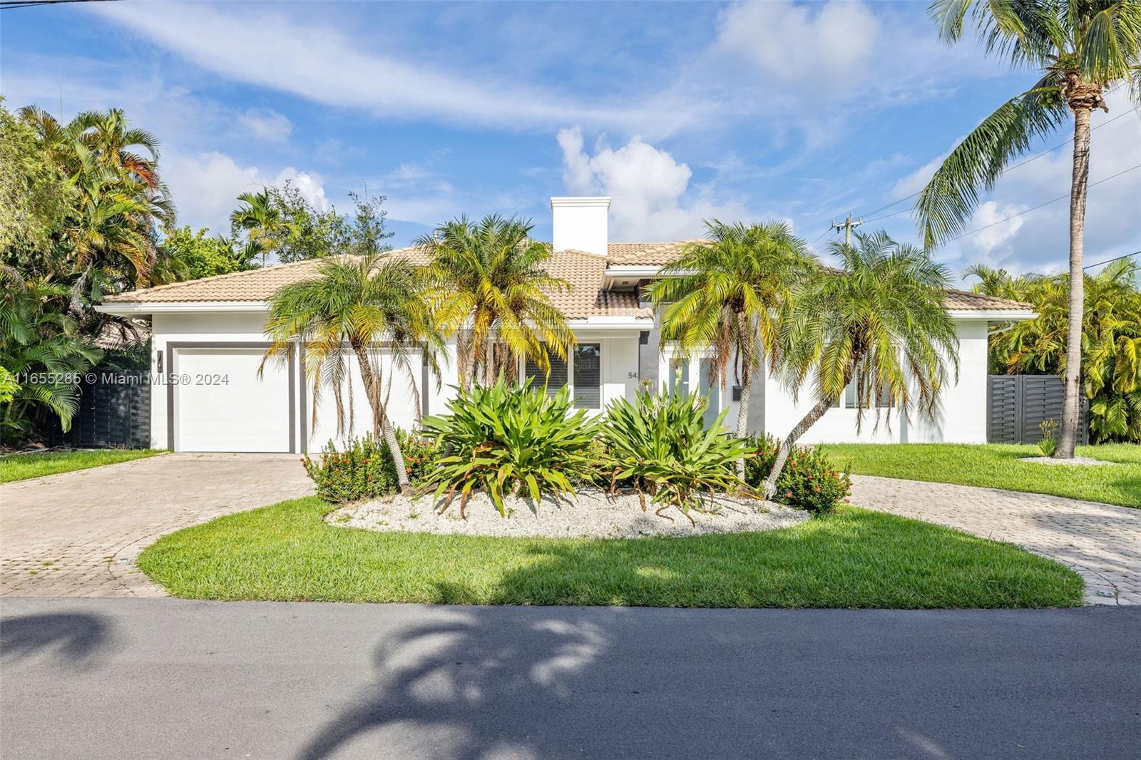 543 Hibiscus Dr