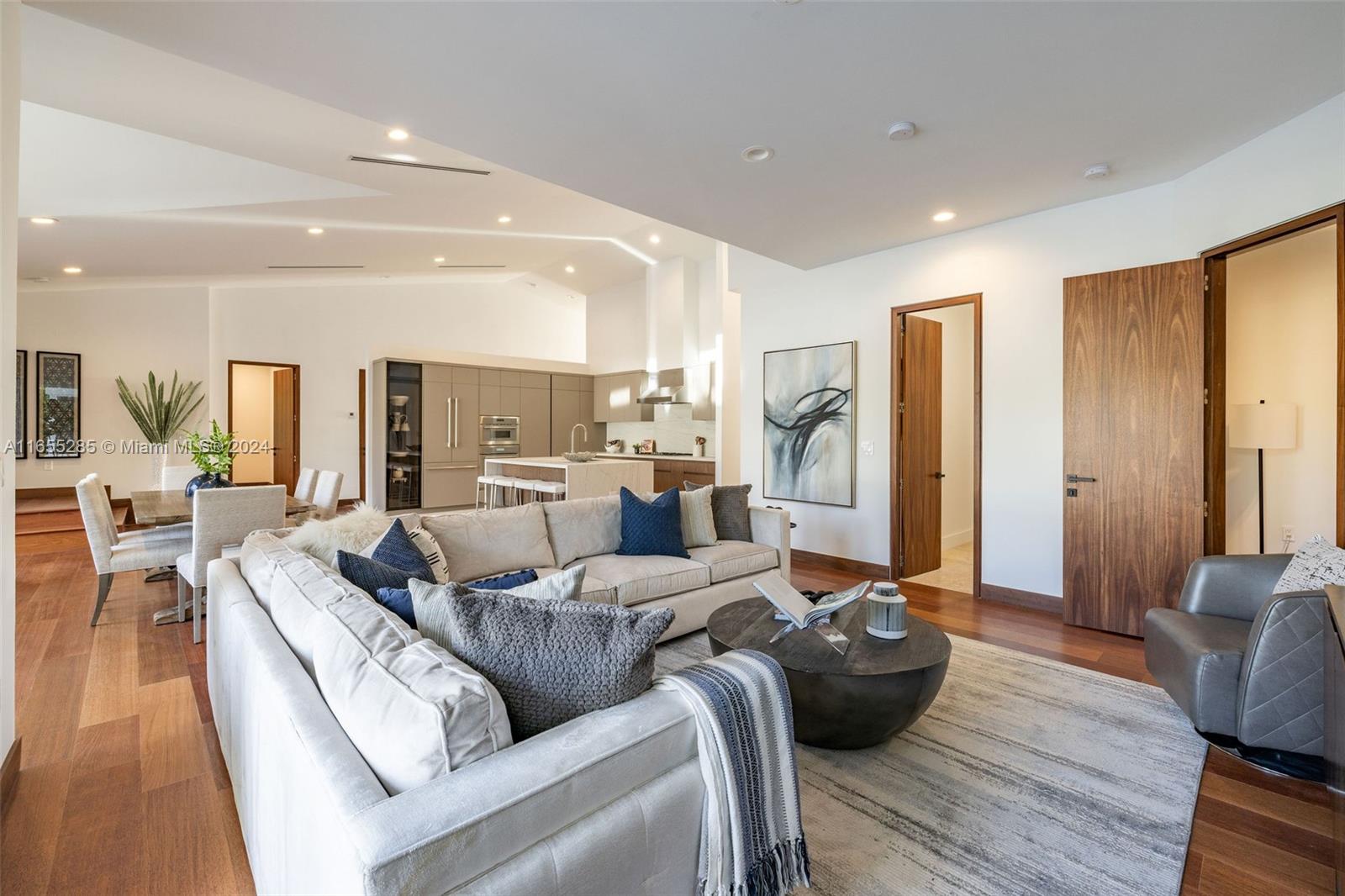 GOLDEN ISLES SEC - Residential