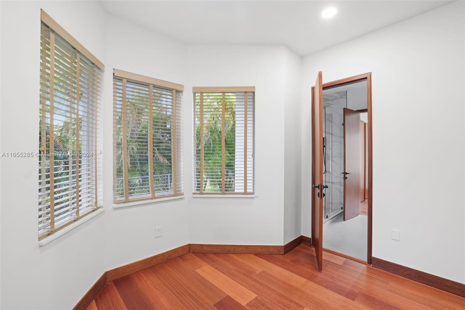 GOLDEN ISLES SEC - Residential
