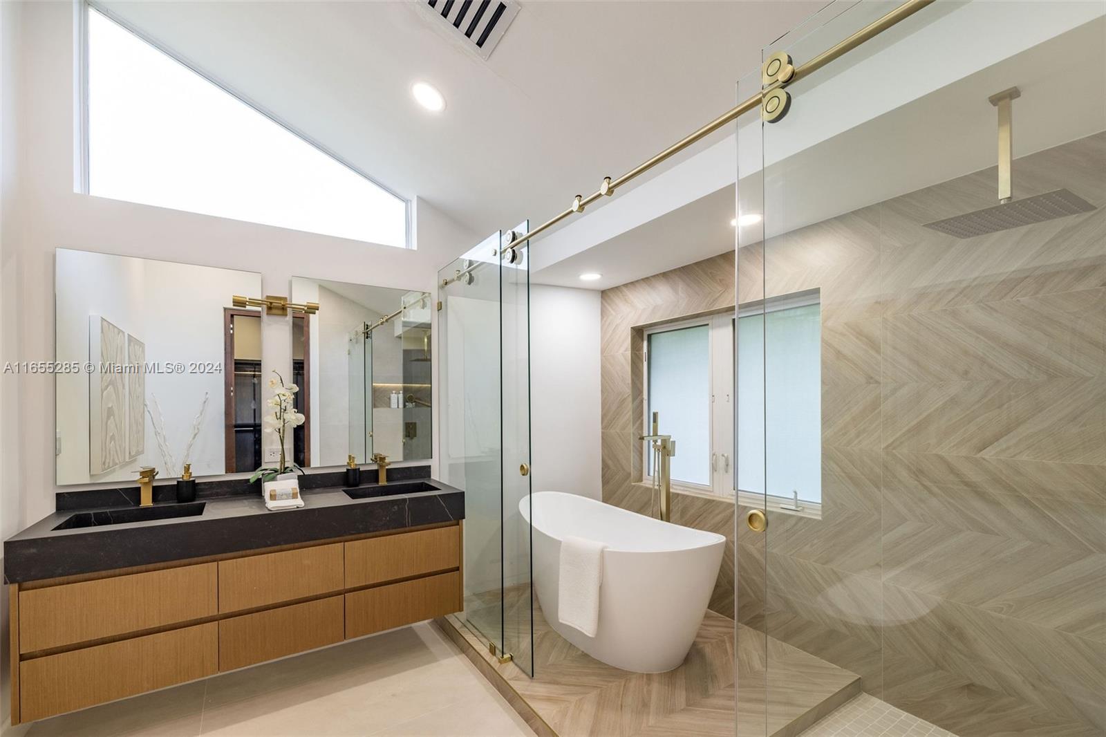 GOLDEN ISLES SEC - Residential