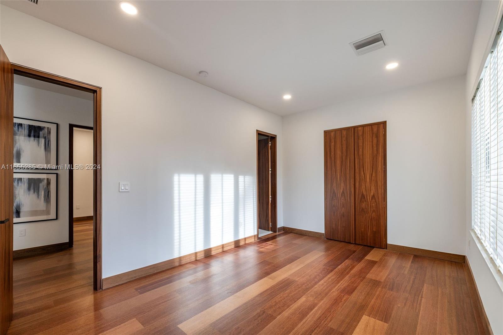 GOLDEN ISLES SEC - Residential