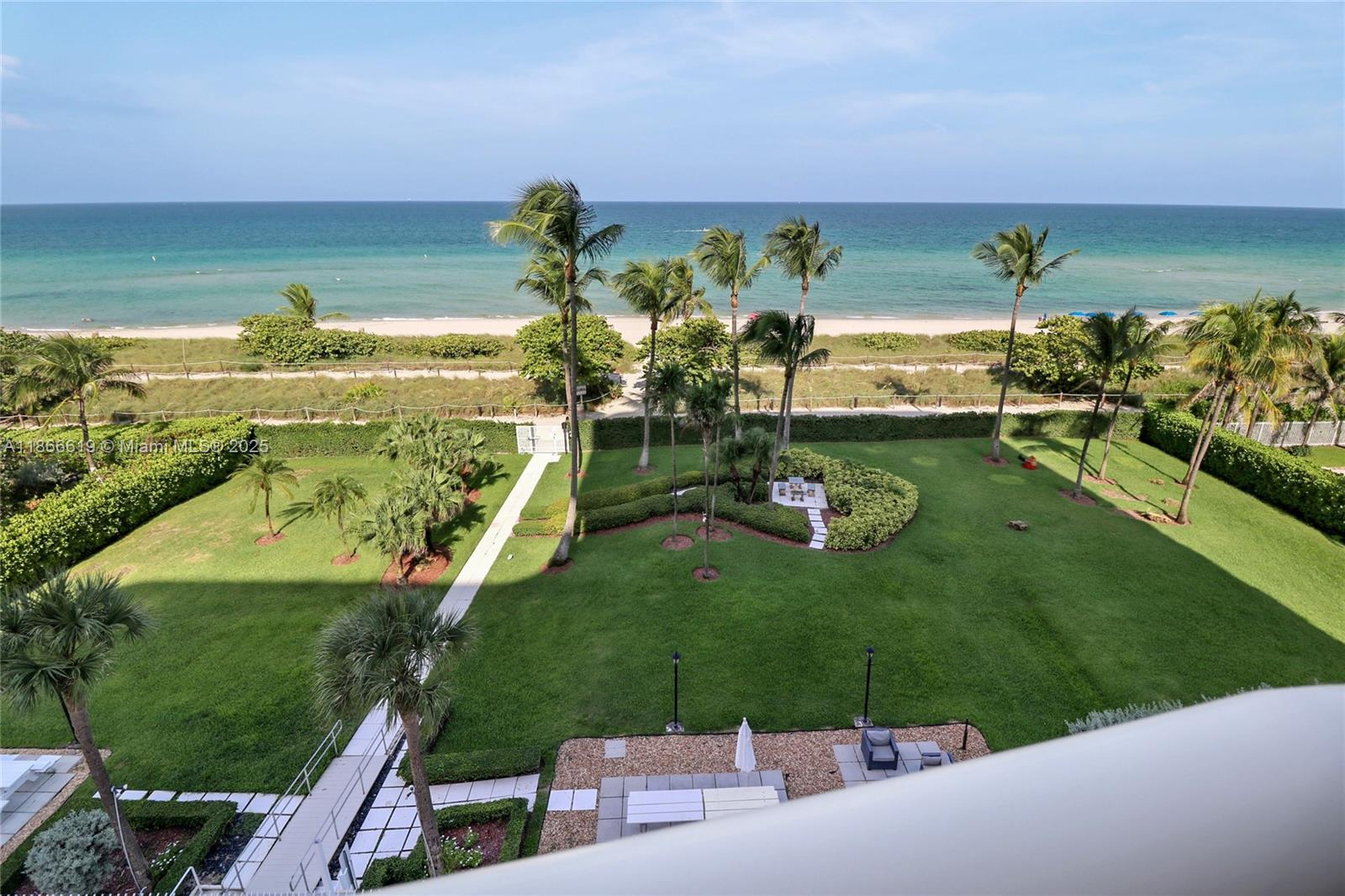 8855 Collins Ave 5A