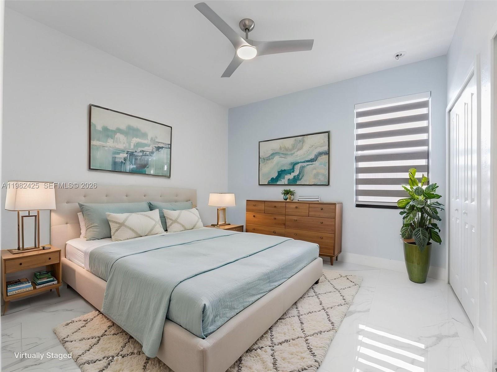 CORAL WAY BY LUXCOM - Residential