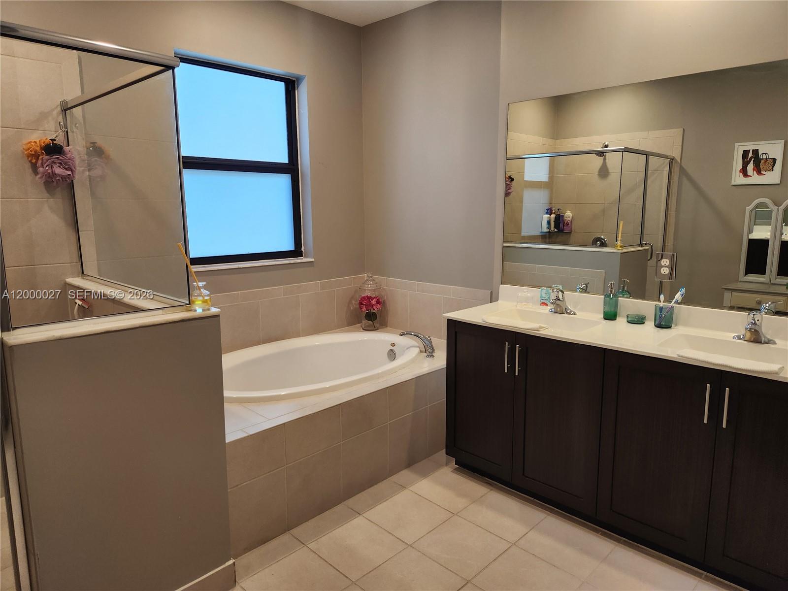 S ALLAPATTAH GARDENS - Residential