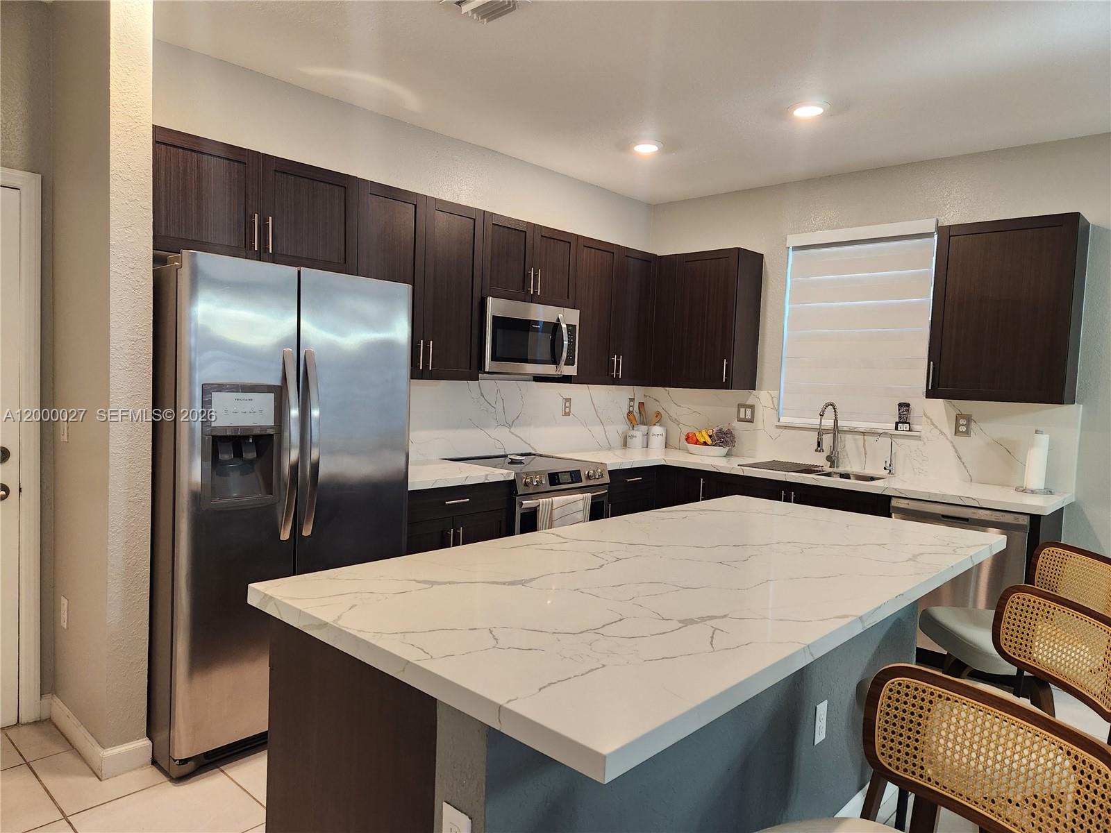 S ALLAPATTAH GARDENS - Residential