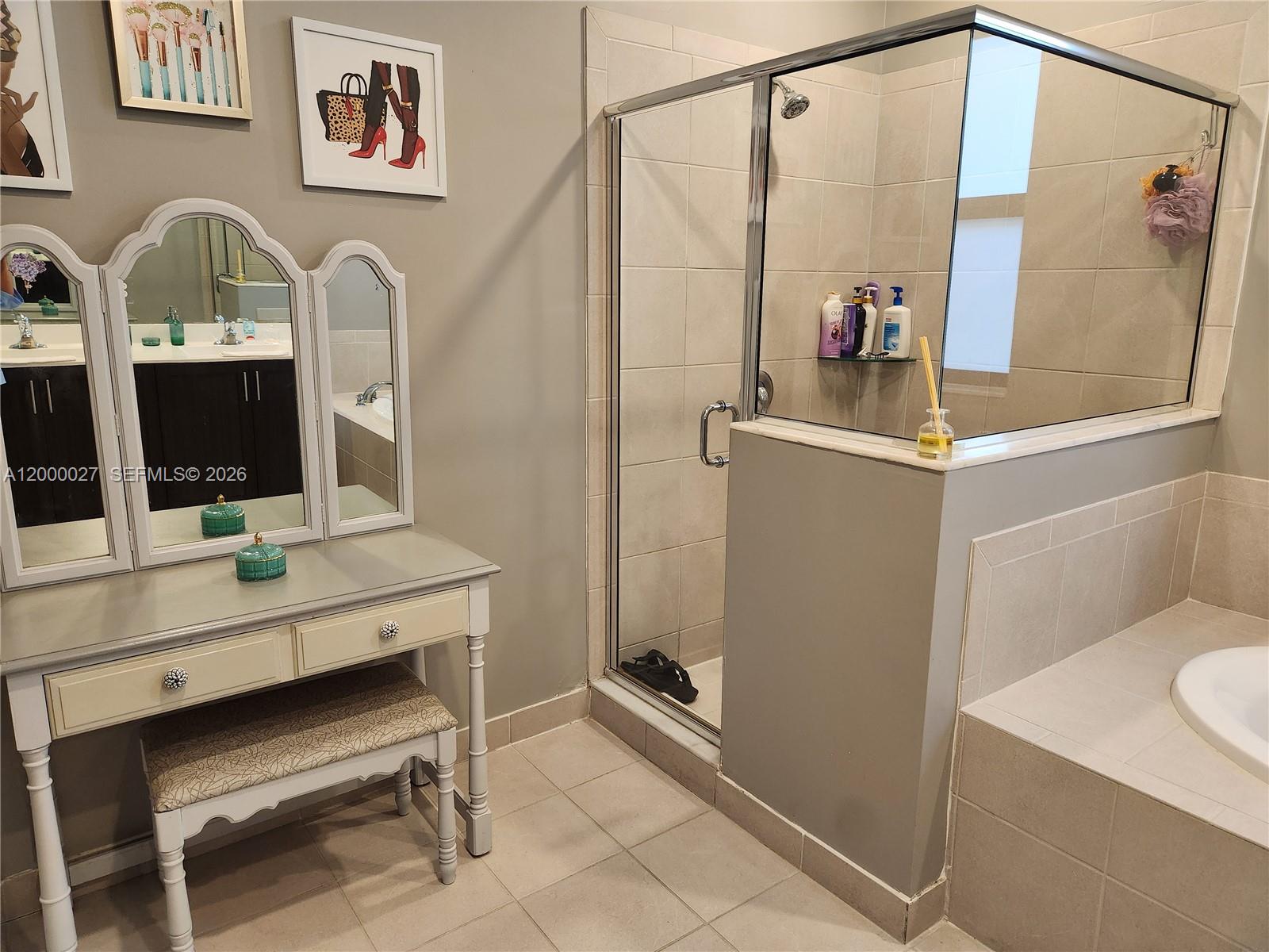 S ALLAPATTAH GARDENS - Residential