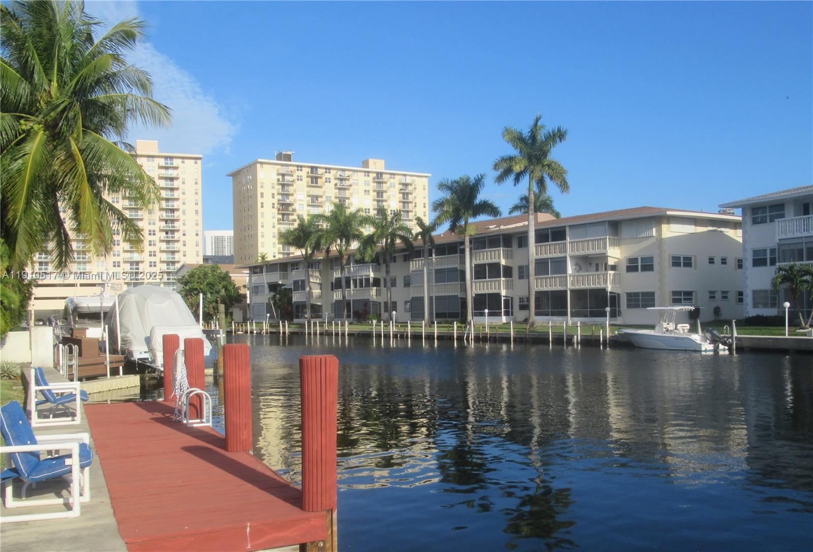 PARADISE VILLAS CONDO - Residential Lease