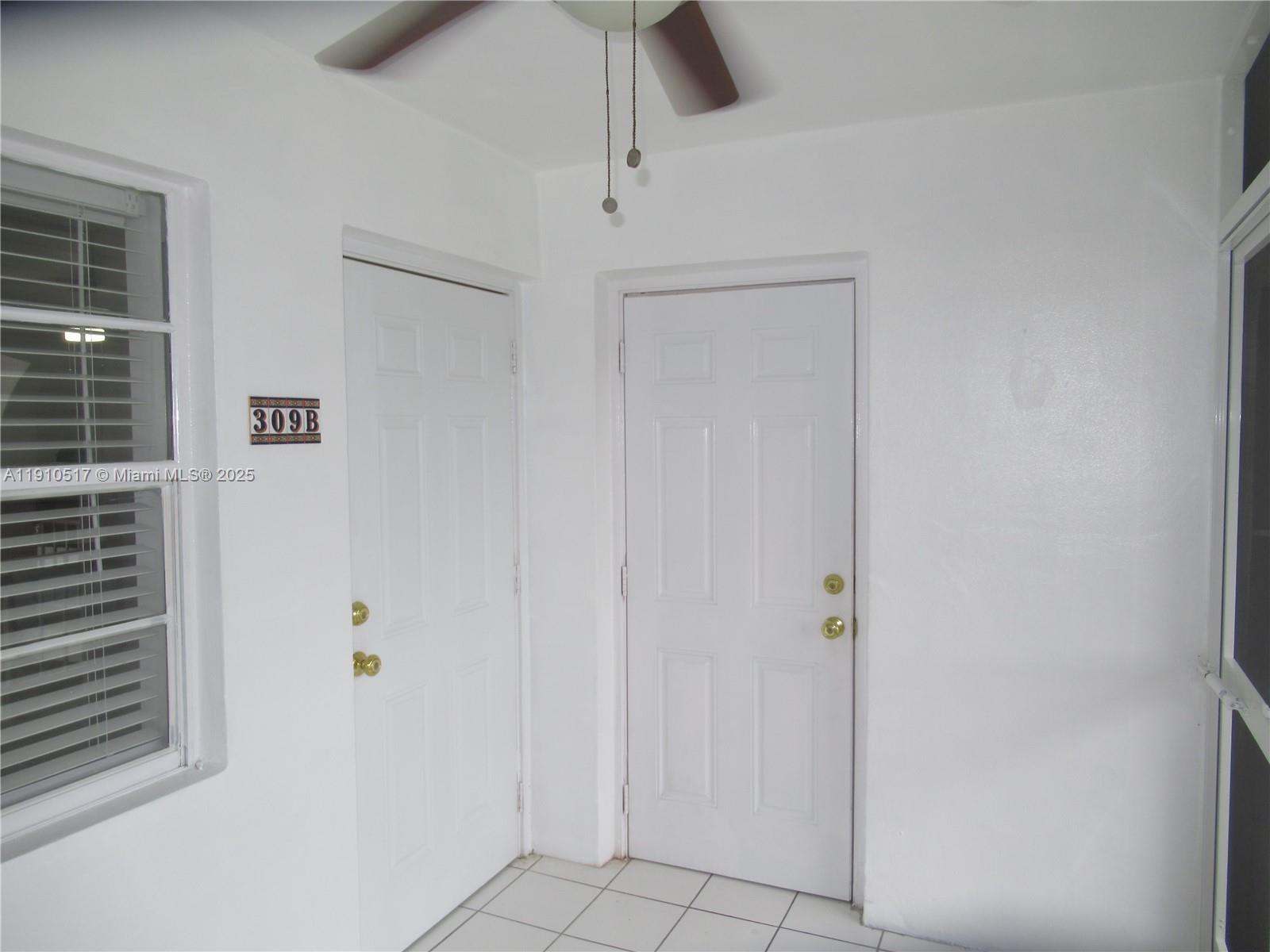 PARADISE VILLAS CONDO - Residential Lease