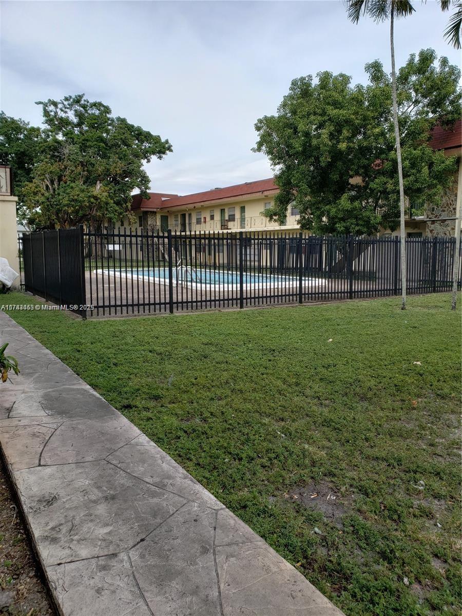 BRISTOL COURT CONDO - Residential