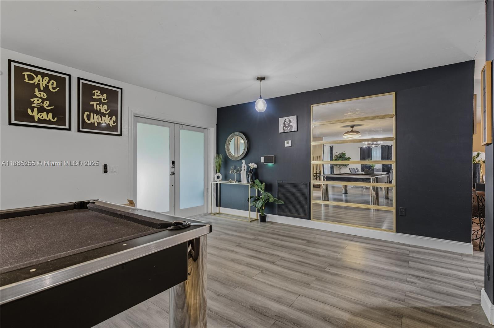 ROLLING OAKS ESTATES SEC - Residential