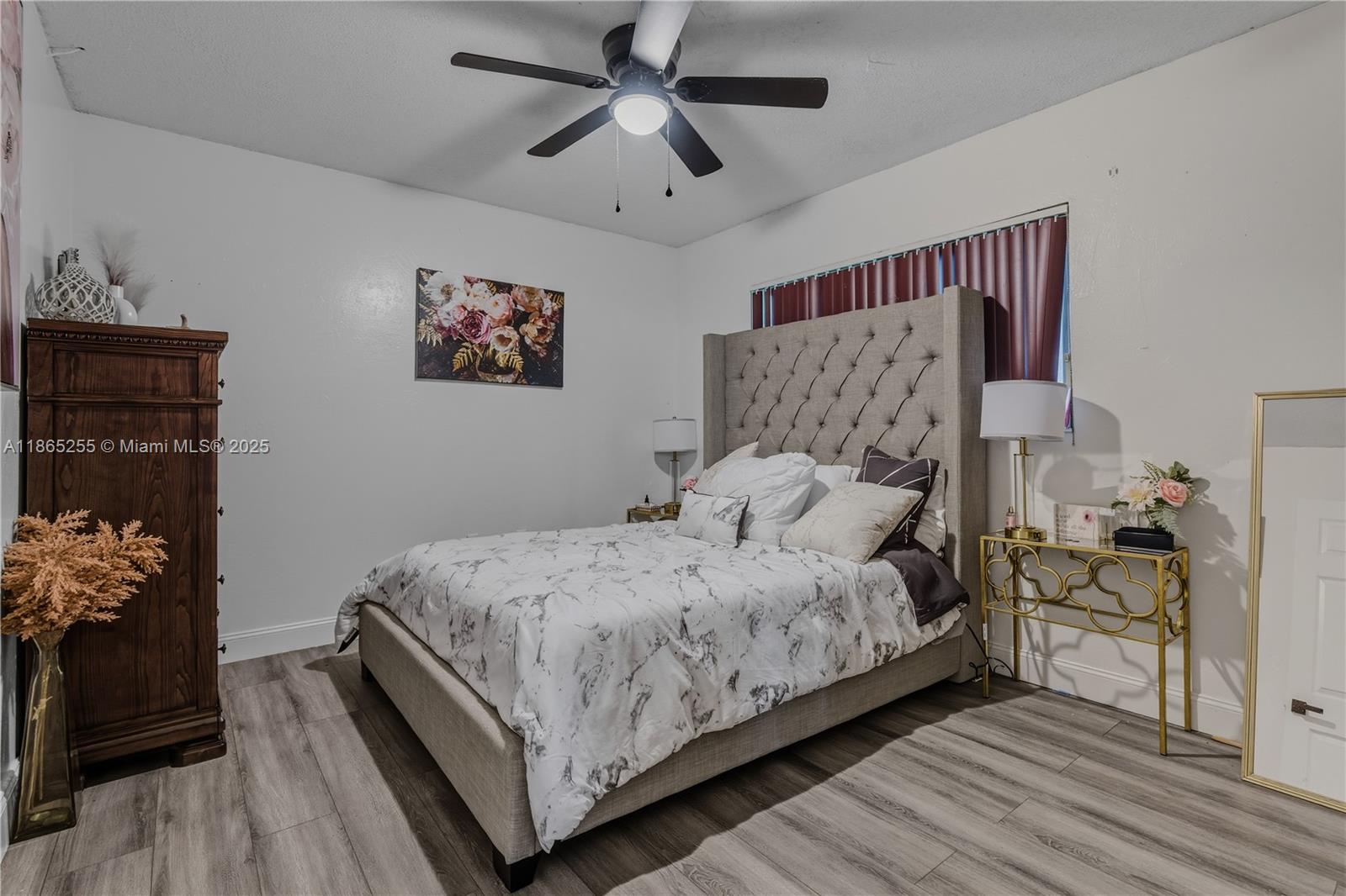 ROLLING OAKS ESTATES SEC - Residential