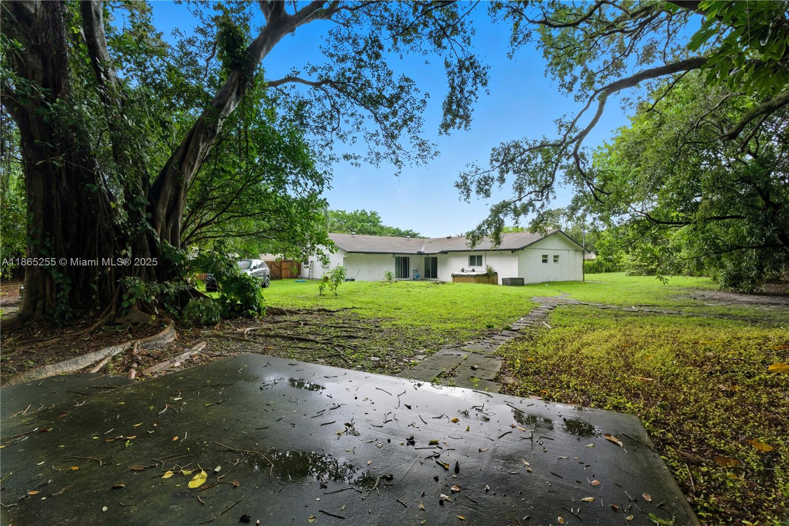 ROLLING OAKS ESTATES SEC - Residential