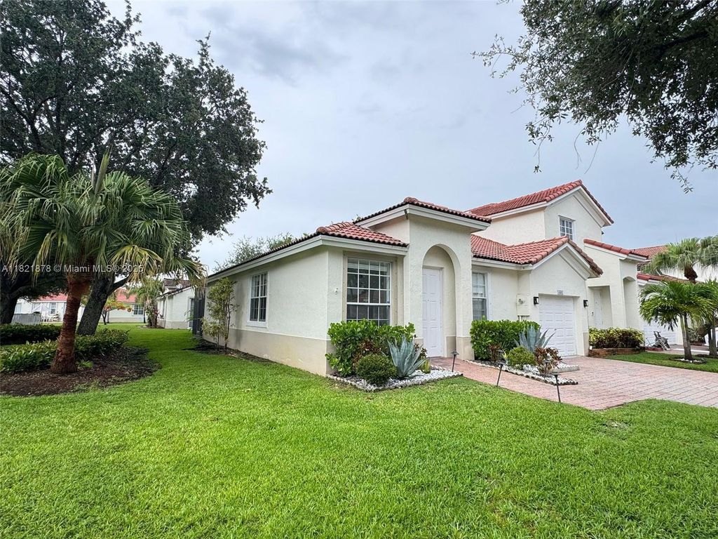 Photo of 18861 SW 28th Ct, Miramar, FL 33029 (MLS # A11821878)