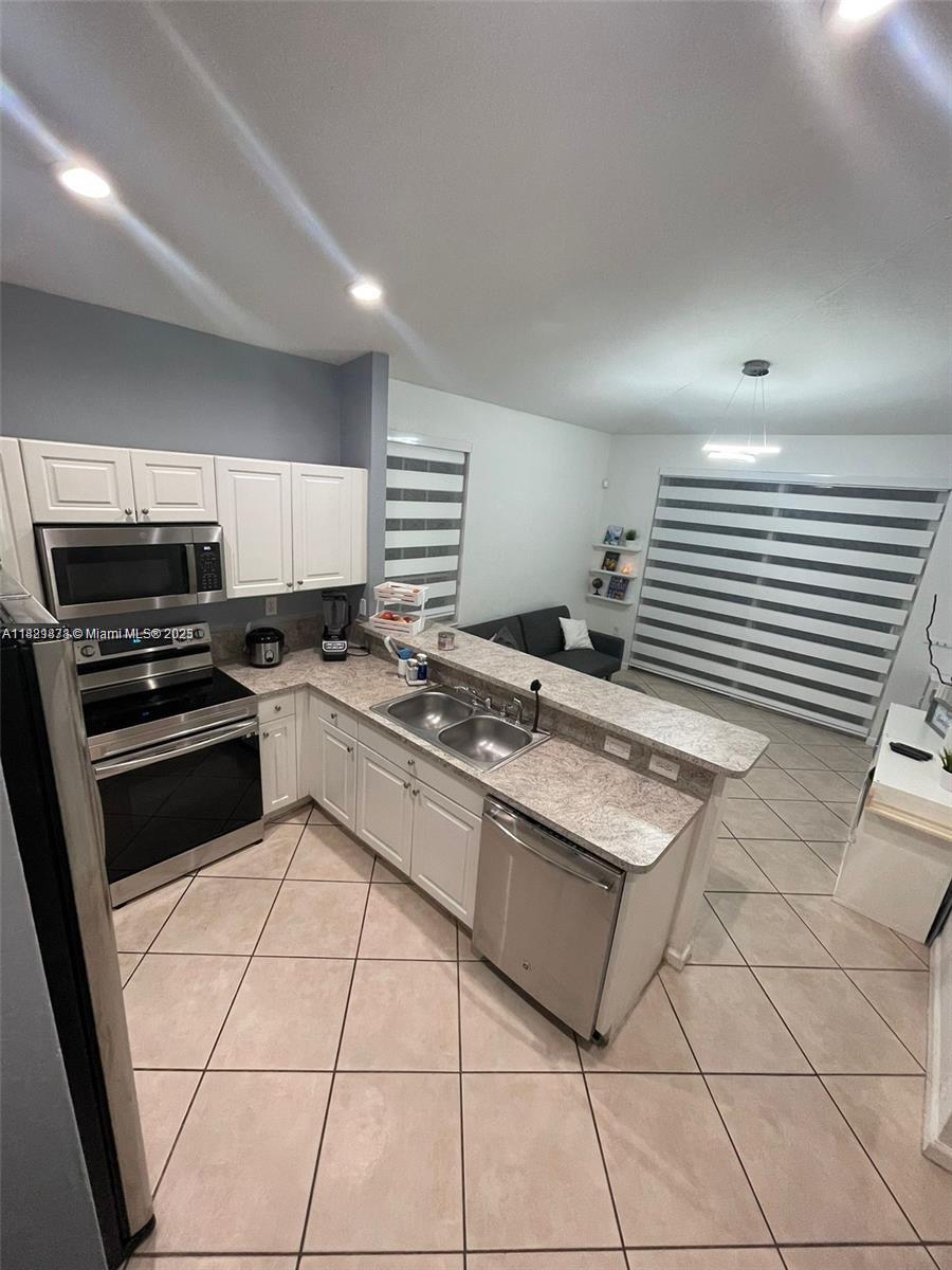 18861 SW 28th Ct