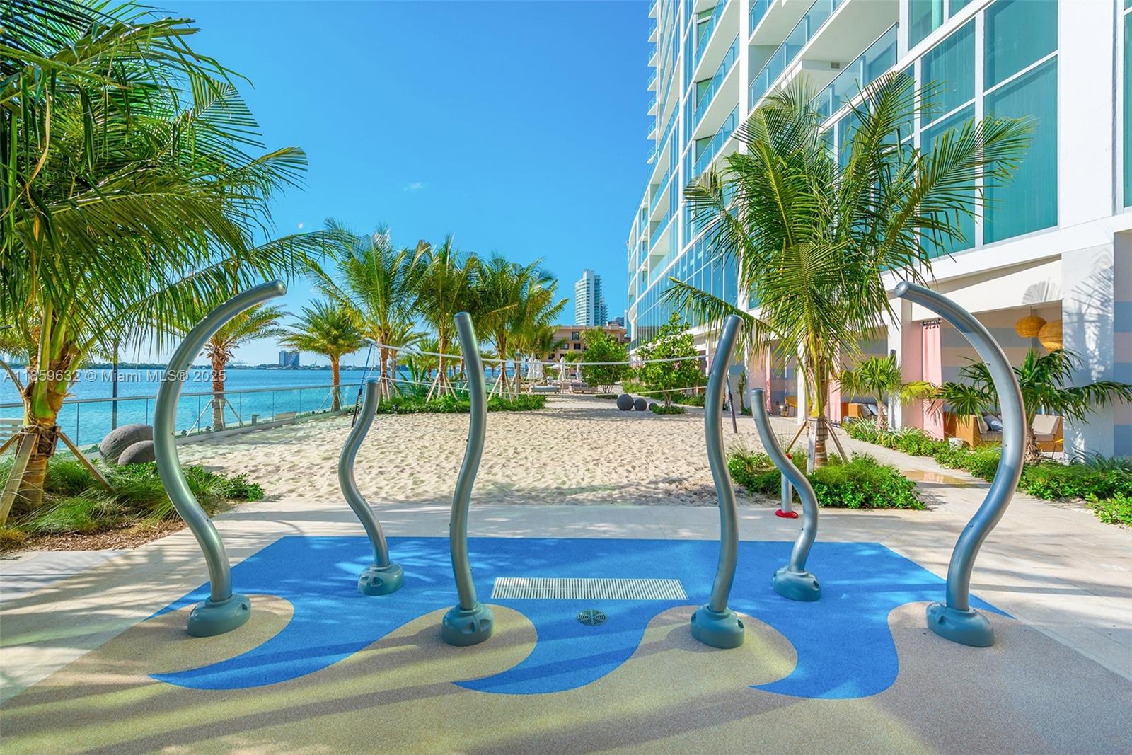 BISCAYNE BEACH CONDO - Residential