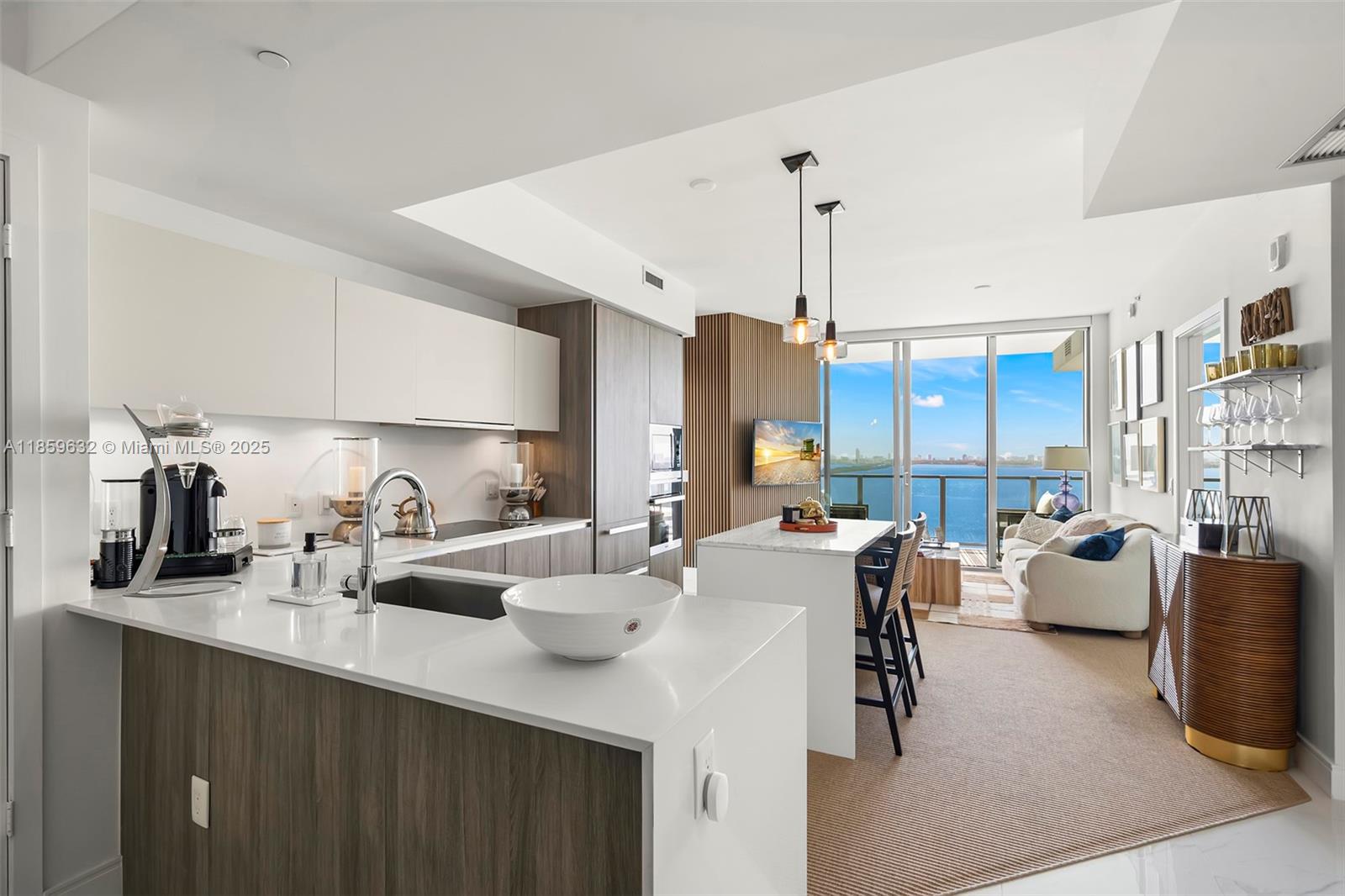 BISCAYNE BEACH CONDO - Residential