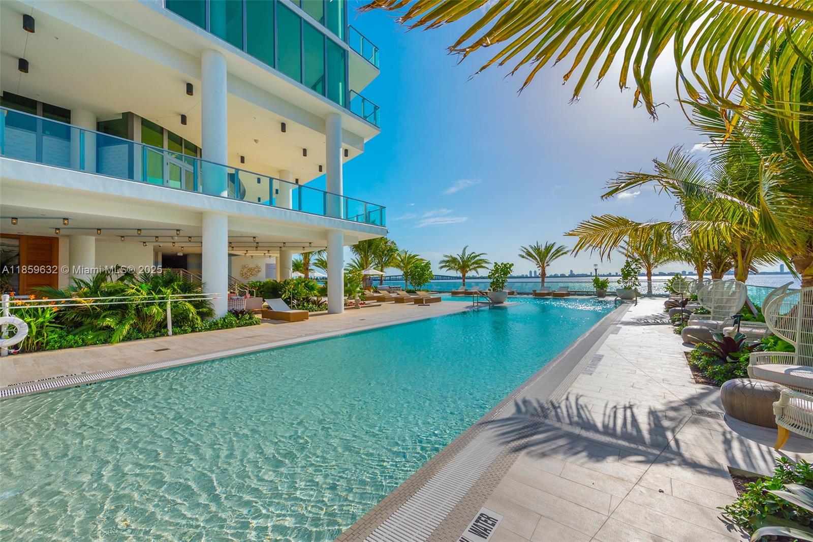 BISCAYNE BEACH CONDO - Residential