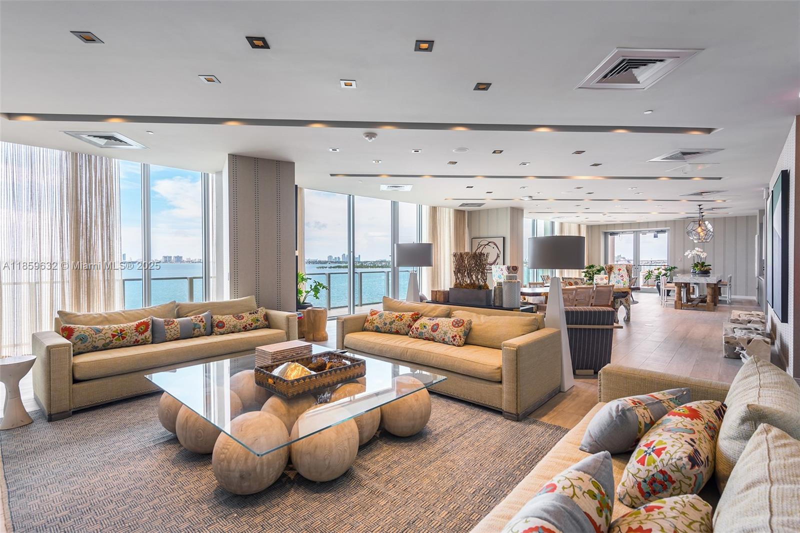 BISCAYNE BEACH CONDO - Residential
