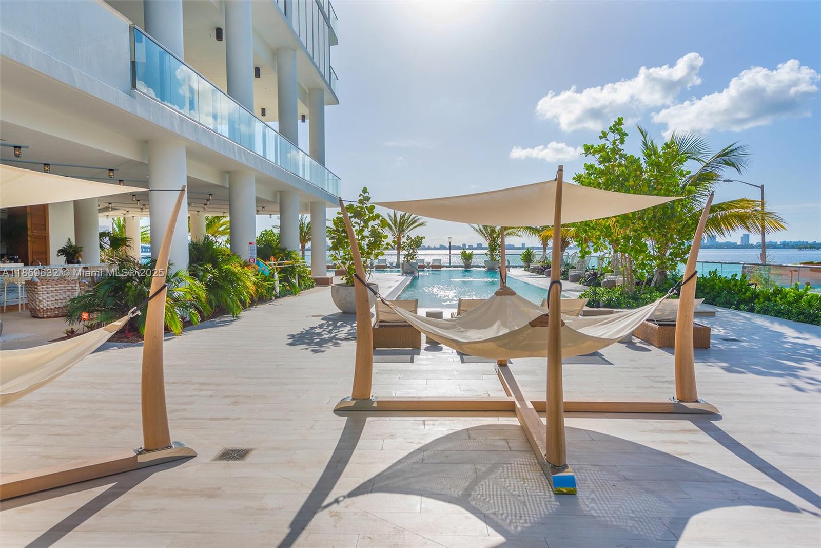 BISCAYNE BEACH CONDO - Residential