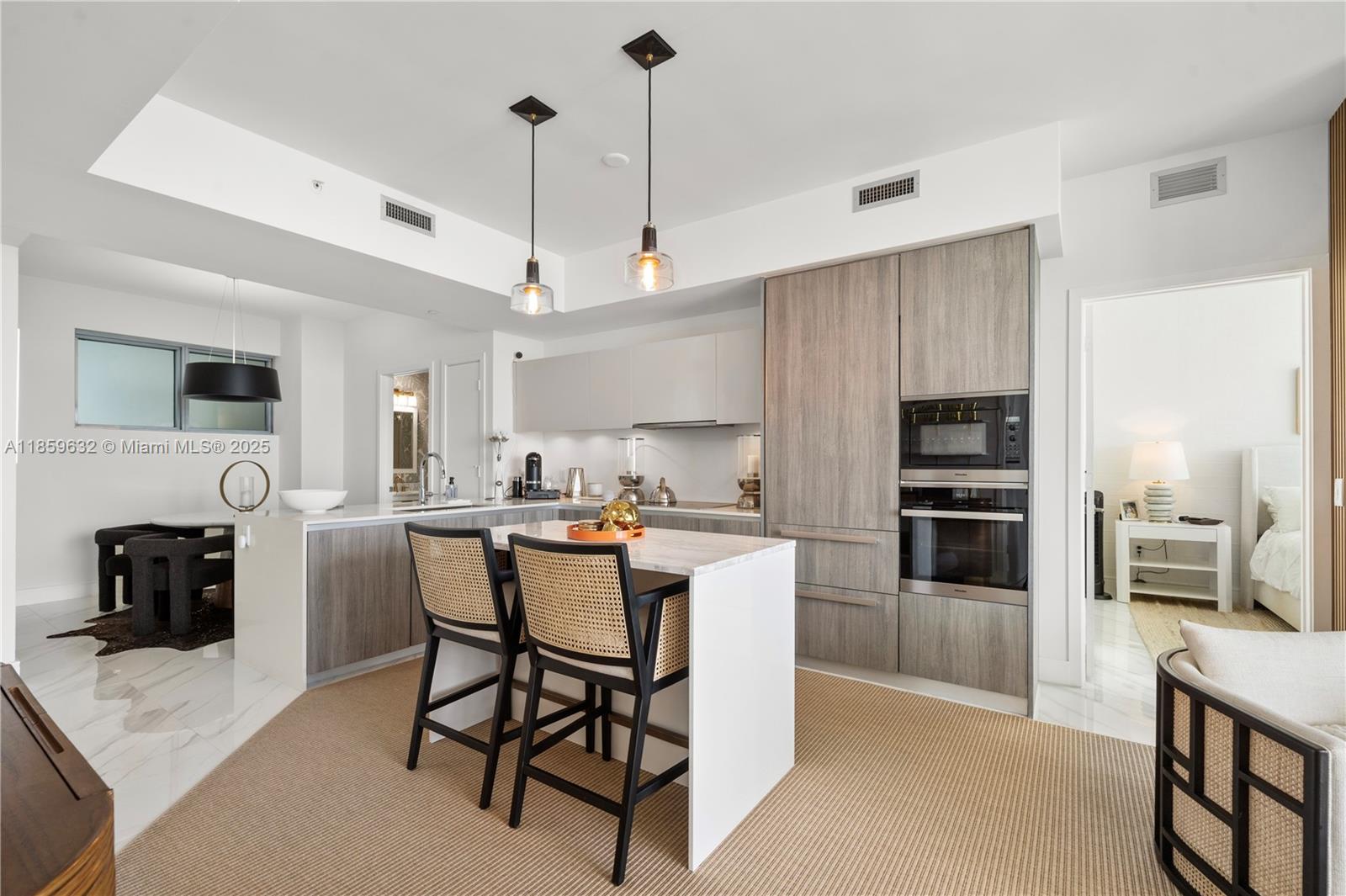 BISCAYNE BEACH CONDO - Residential