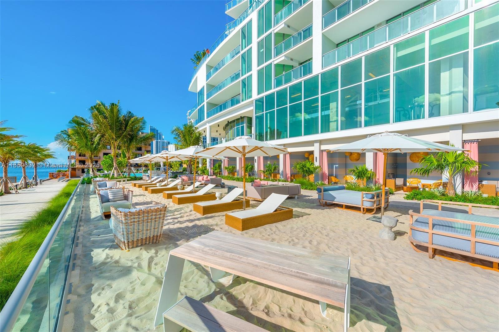 BISCAYNE BEACH CONDO - Residential