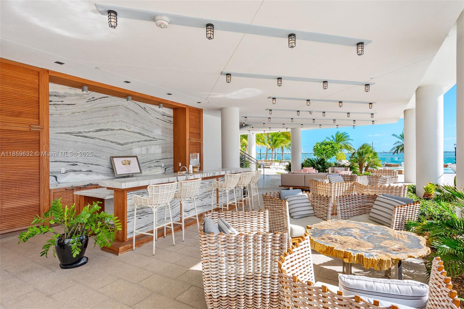 BISCAYNE BEACH CONDO - Residential