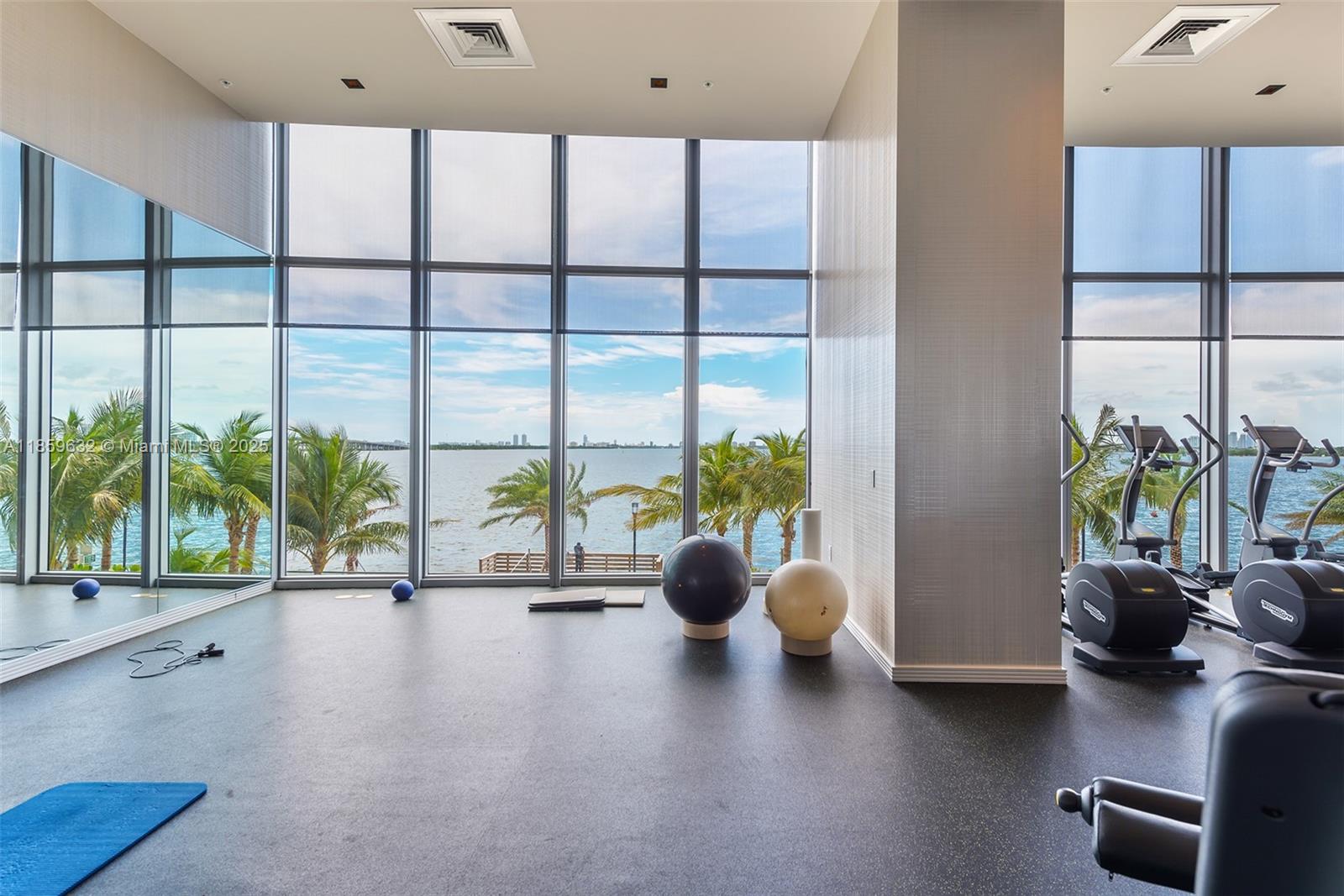 BISCAYNE BEACH CONDO - Residential