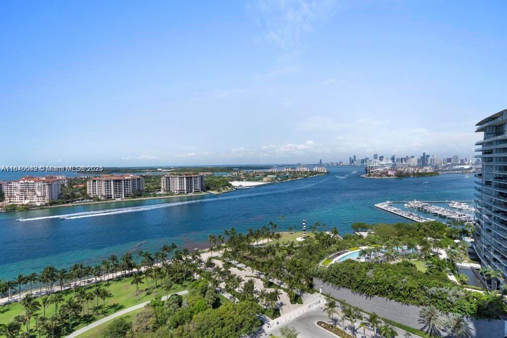 PORTOFINO TOWER CONDO - Residential