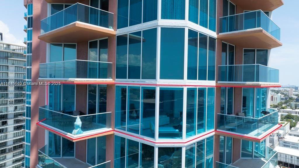 PORTOFINO TOWER CONDO - Residential