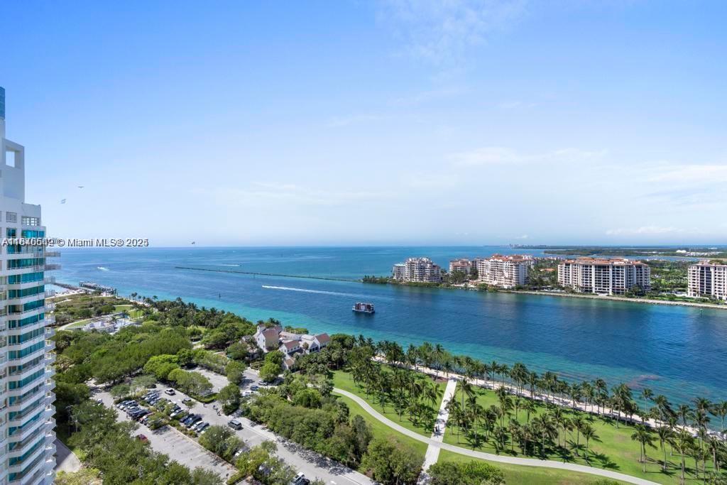 PORTOFINO TOWER CONDO - Residential