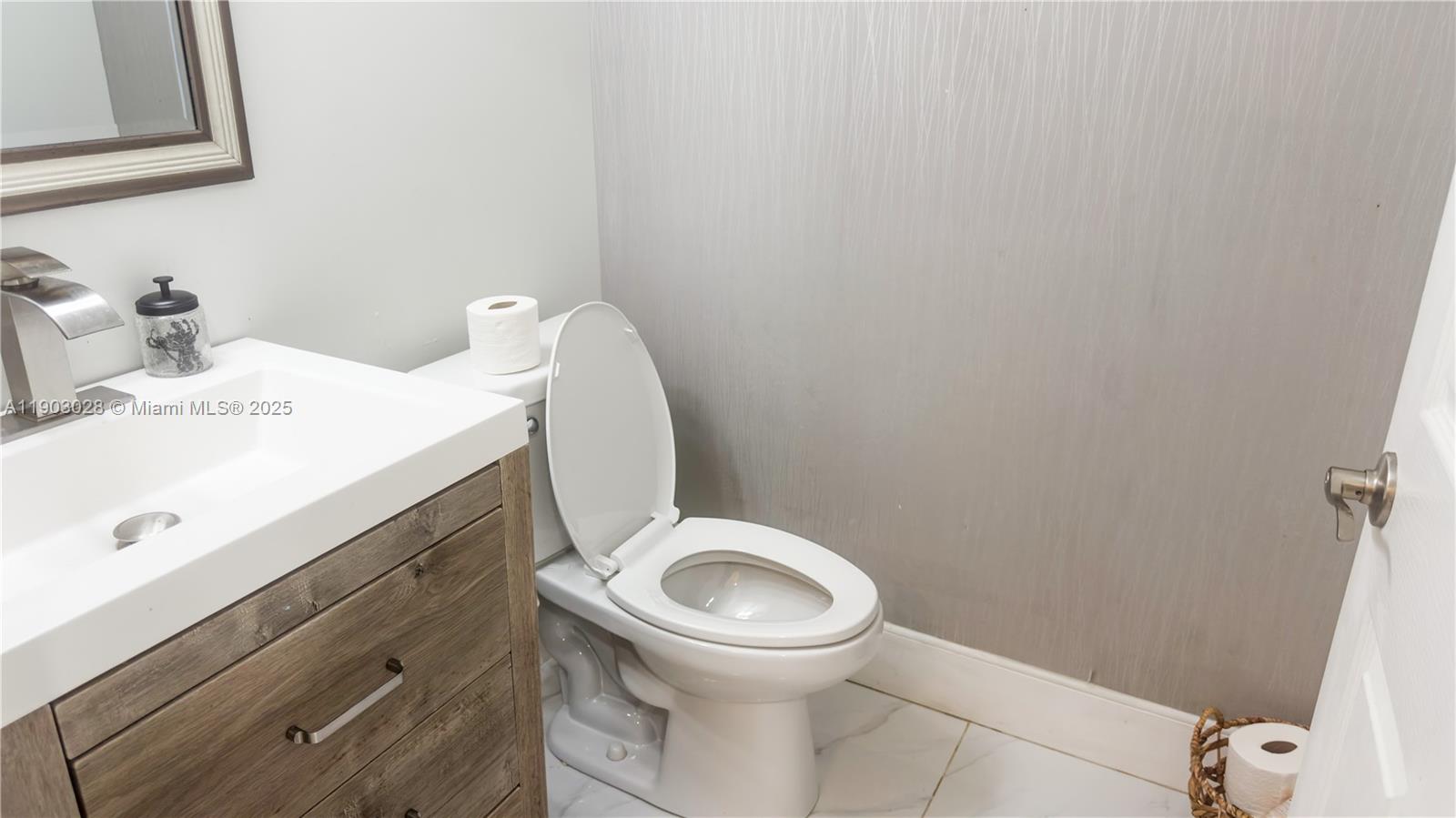 AQUABELLA SECTION TWO - Residential