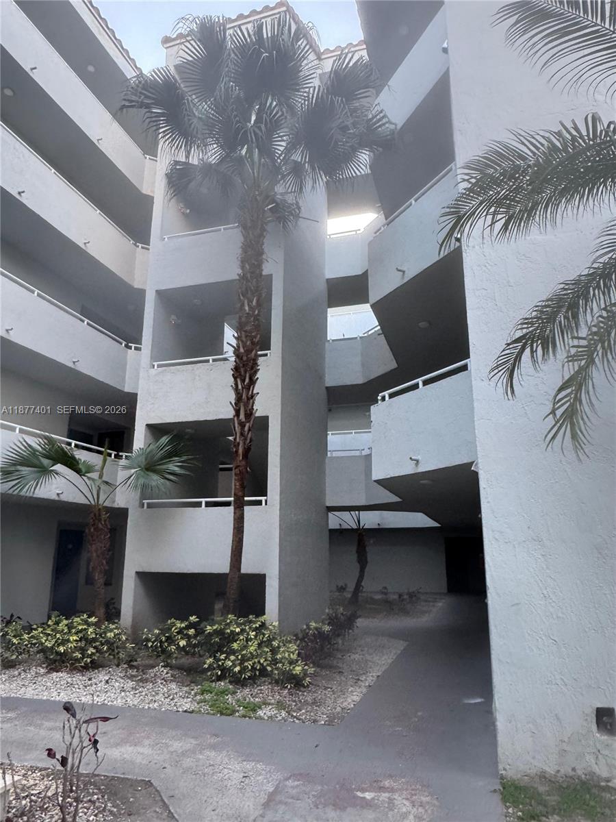 VERABELLA FALLS CONDO - Residential