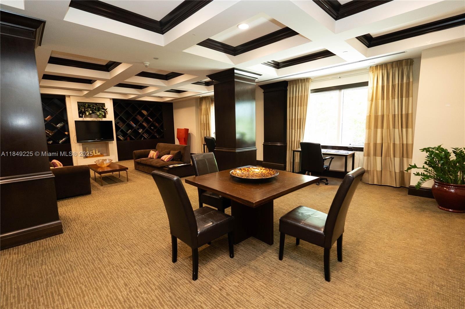 ST TROPEZ ON THE BAY 1 CO - Residential Lease