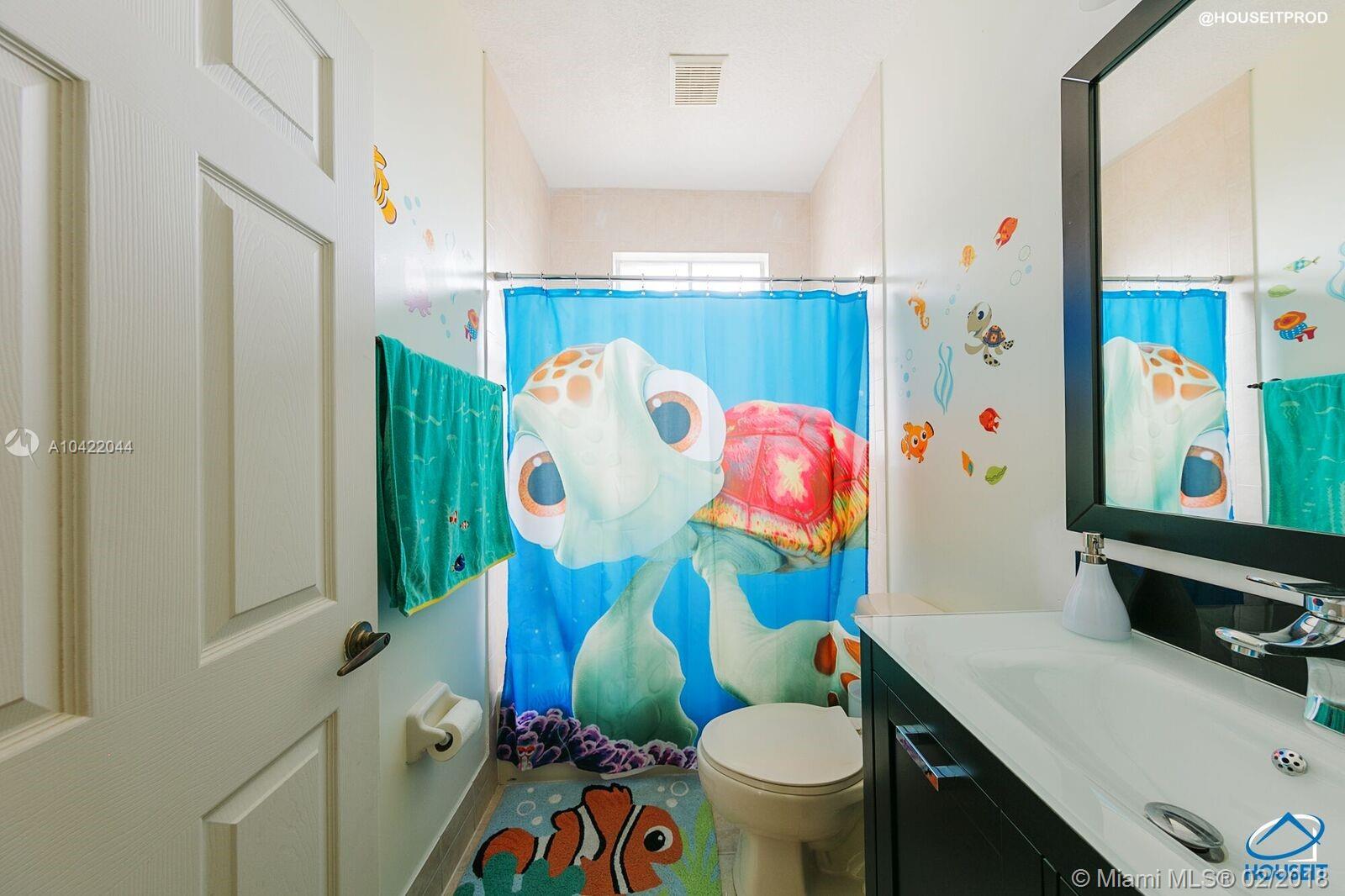 A B AT TAMIAMI TRAIL PHAS - Residential