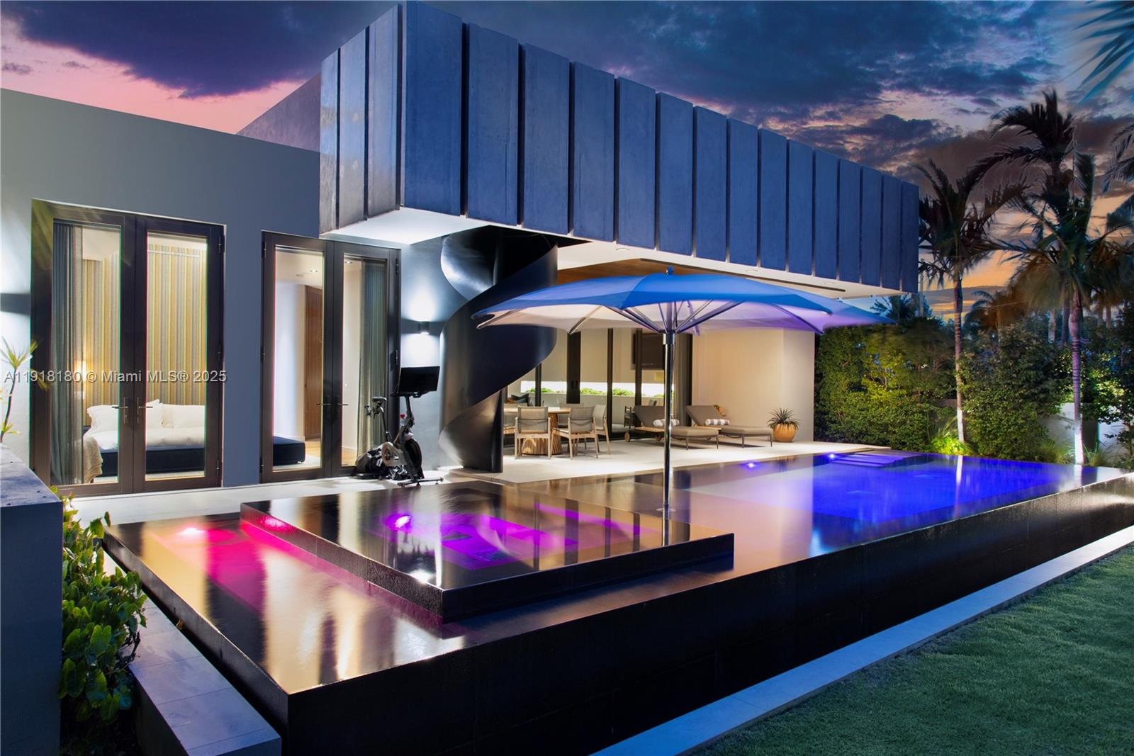 BISCAYNE POINT - Residential Lease