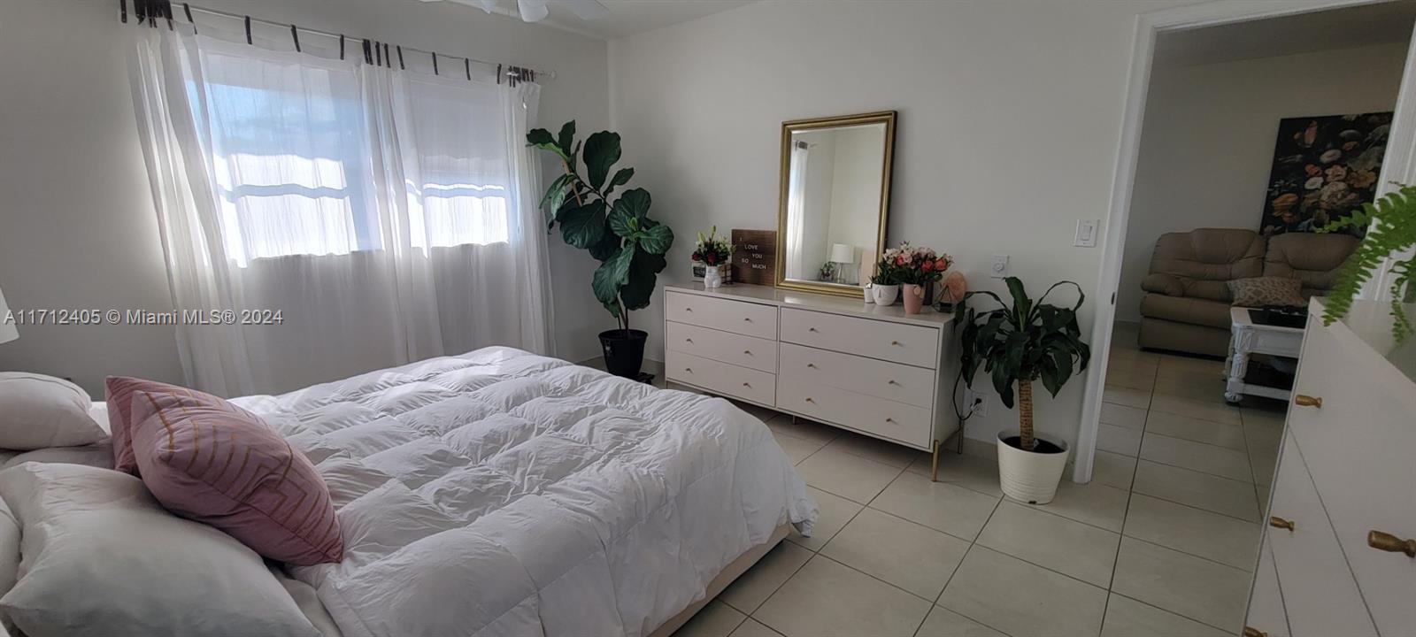 CYPRESS ANCHORAGE CONDO - Residential
