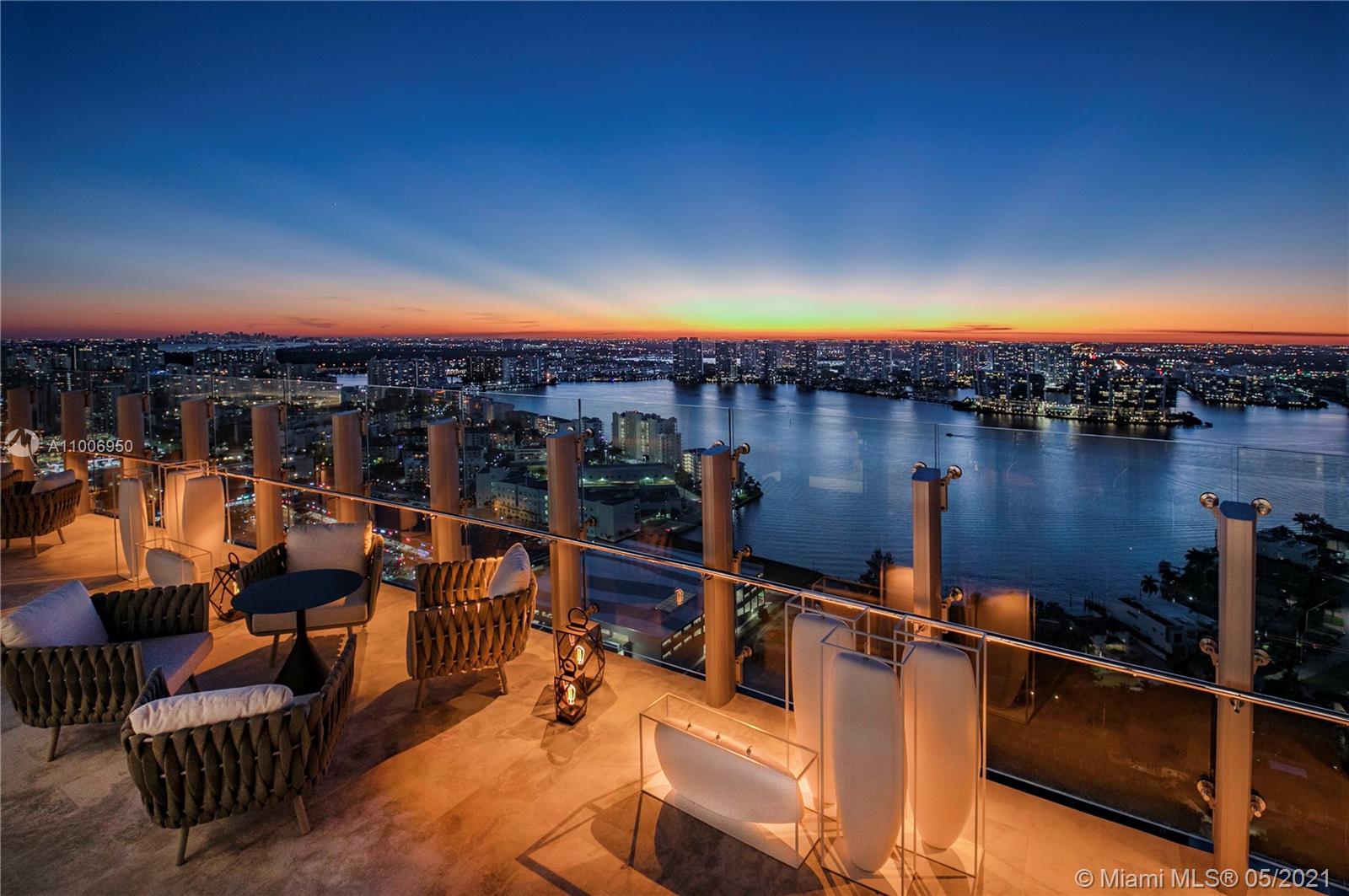 Turnberry Ocean Club - Residential