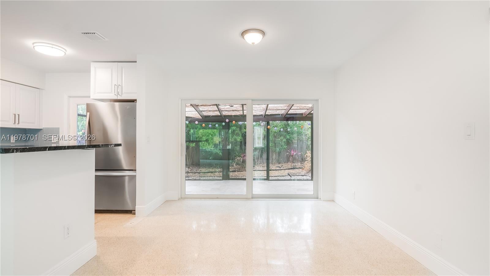 SILVER SHORES SEC OF LAUD - Residential Income