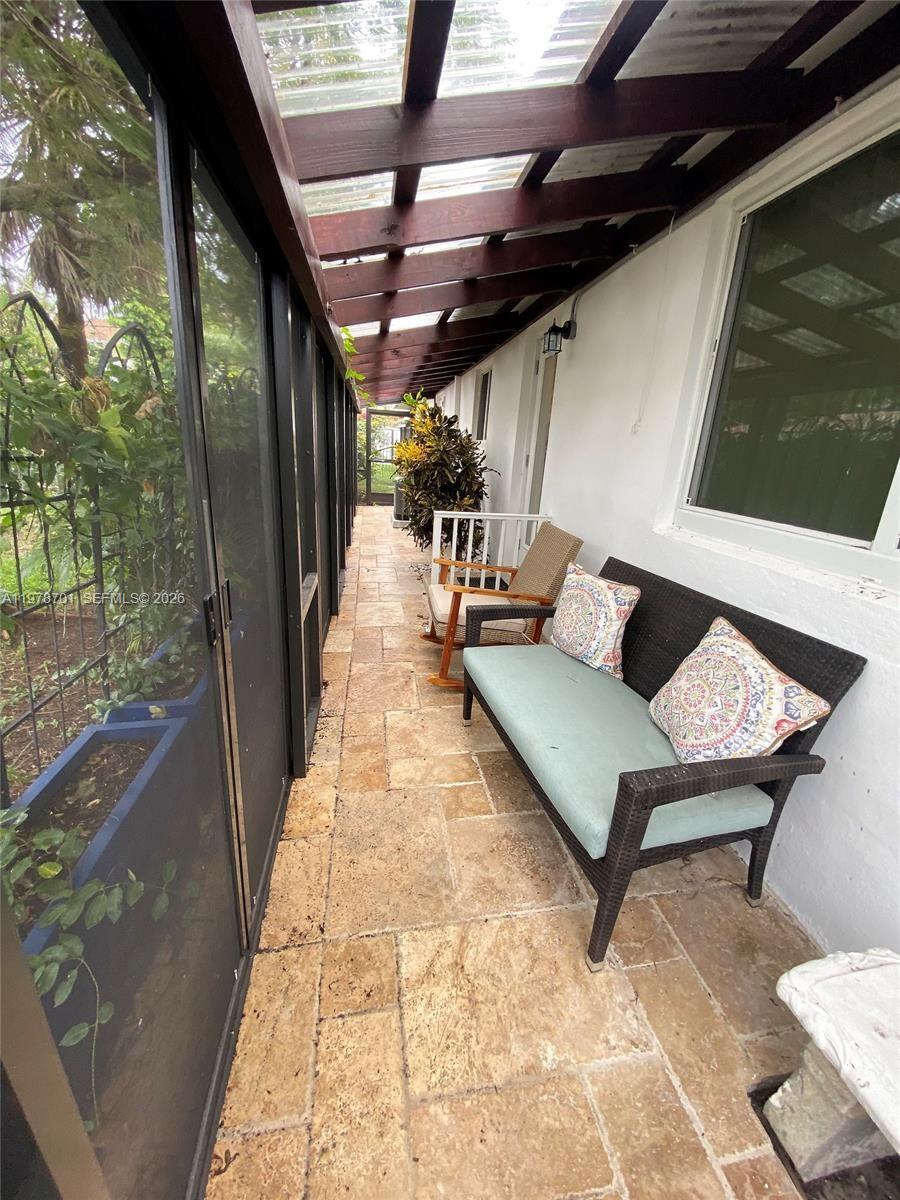 SILVER SHORES SEC OF LAUD - Residential Income