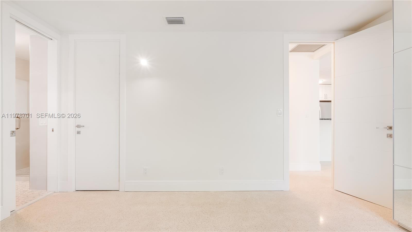 SILVER SHORES SEC OF LAUD - Residential Income