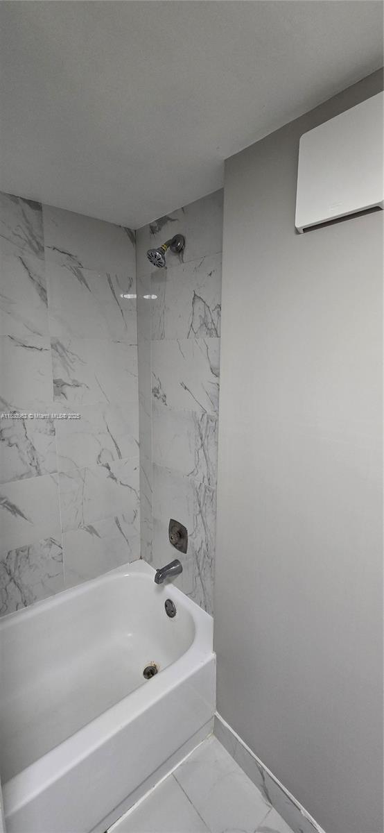 SPRINGS PARK EAST CONDO - Residential Lease